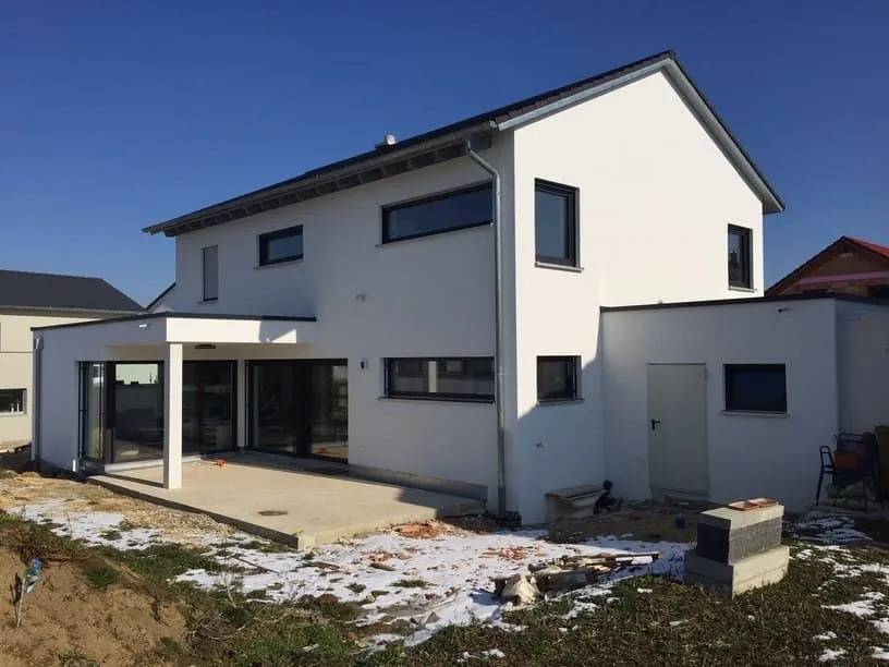 Fertiggestelltes Wohnhaus der Wohnbau Liebenstein GmbH — Projekt 2